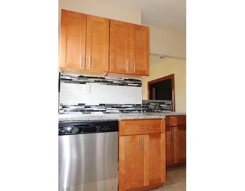 78 Healey St, Springfield, MA 01151 photo 4