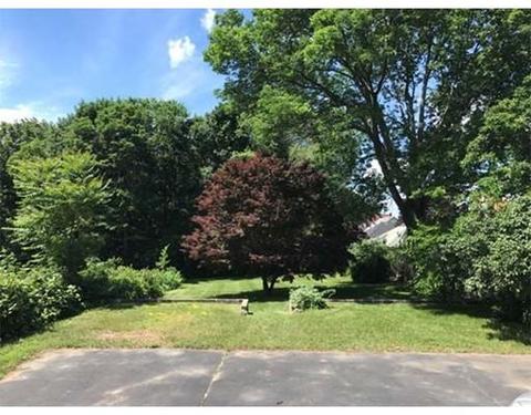 178 Berkeley St, Lawrence, MA 01841 photo 4