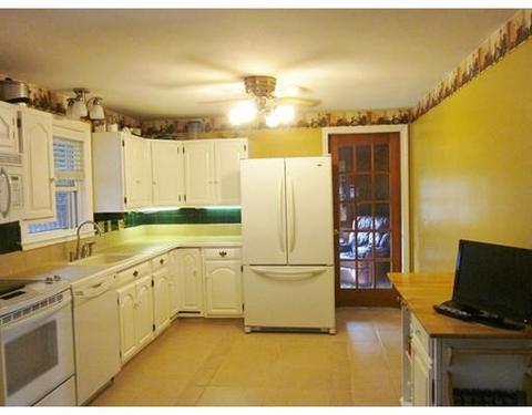 26 Mcdevitt Rd, Randolph, MA 02368 photo 6