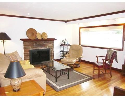 26 Mcdevitt Rd, Randolph, MA 02368 photo 2