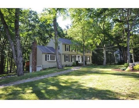 2 Gerald Cir, Acton, MA 01720 photo 1