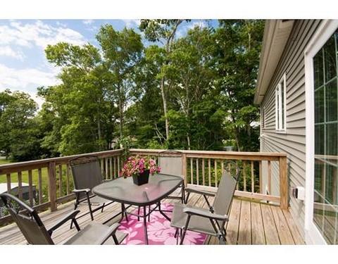 3 Devol Ave, Westport, MA 02790 photo 12