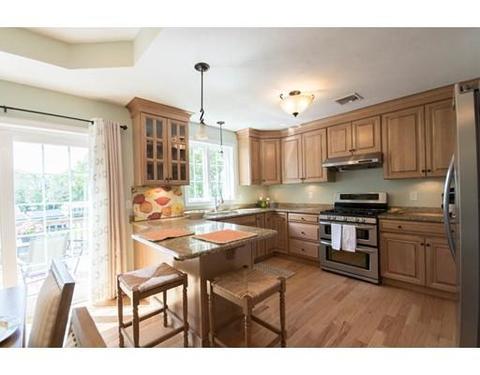 3 Devol Ave, Westport, MA 02790 photo 5