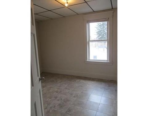 583 Chicopee St, Chicopee, MA 01013 photo 8