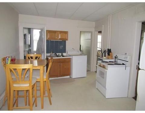 583 Chicopee St, Chicopee, MA 01013 photo 11
