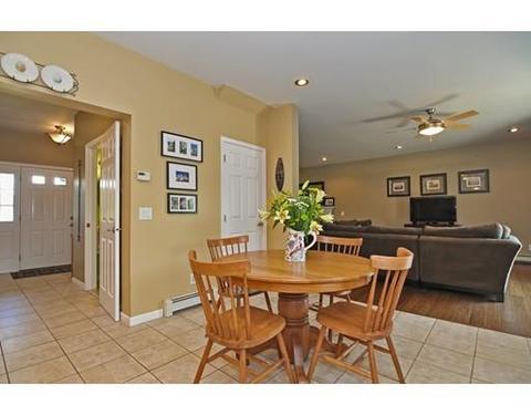 415 Canedy St, Fall River, MA 02720 photo 9