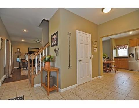 415 Canedy St, Fall River, MA 02720 photo 4