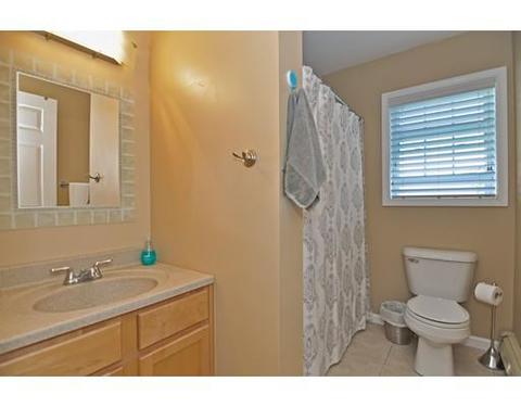 415 Canedy St, Fall River, MA 02720 photo 24