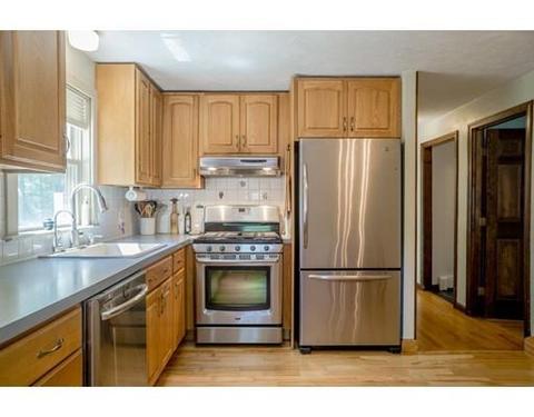 71 Orchard St, Millis, MA 02054 photo 3