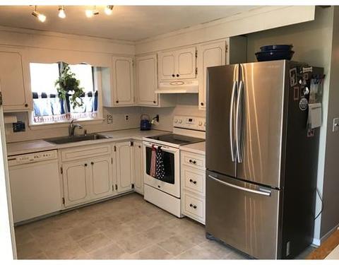 70 Sachem Rd, Needham, MA 02494 photo 8