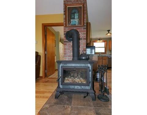 100 Town Farm Rd, Sutton, MA 01590 photo 10