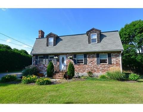 55 Plain St, Mansfield, MA 02048 photo 2