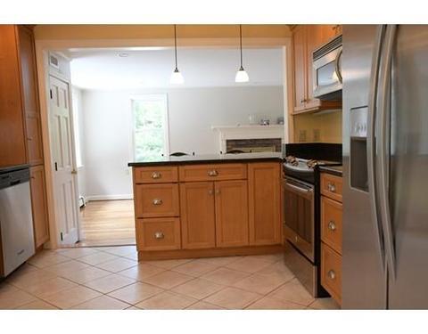 31 Stagecoach Rd, Hingham, MA 02043 photo 6