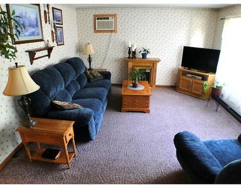 102 Jamrog Dr, Chicopee, MA 01020 photo 7