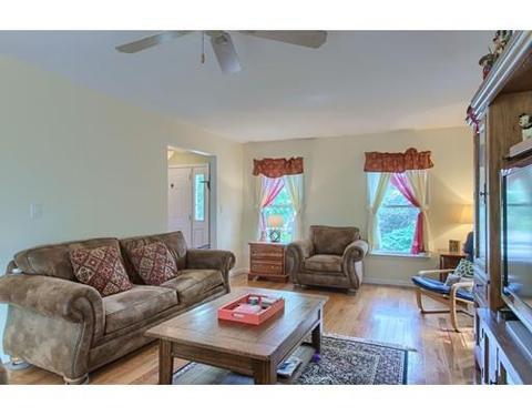 33 Beech St, Clinton, MA 01510 photo 14