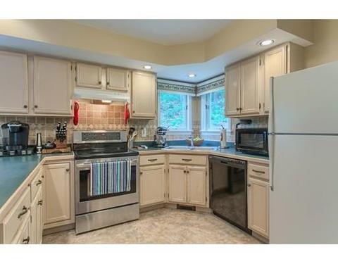 33 Beech St, Clinton, MA 01510 photo 10