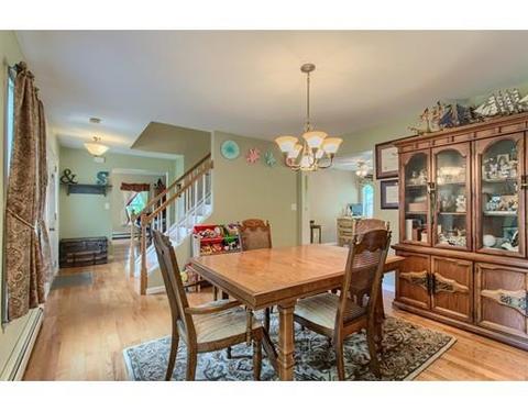 33 Beech St, Clinton, MA 01510 photo 12