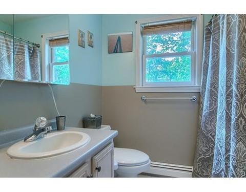 33 Beech St, Clinton, MA 01510 photo 25
