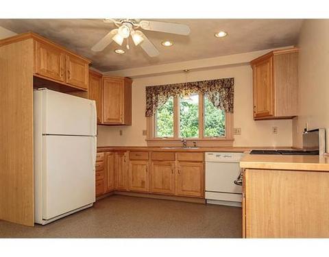 64 Bancroft Ave, Reading, MA 01867 photo 20