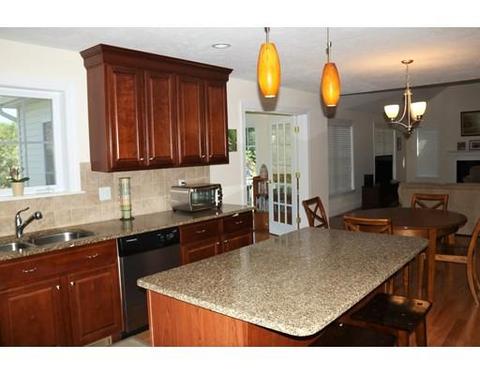 8 Henley Rd, Acton, MA 01720 photo 5