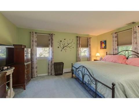 36 Juniper St, Lowell, MA 01852 photo 14