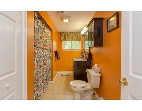 36 Juniper St, Lowell, MA 01852 photo 13