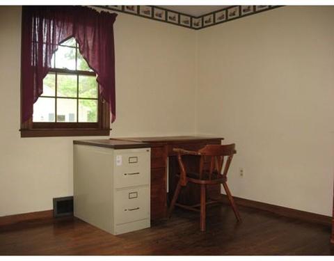 33 Pebble Path Ln, West Springfield, MA 01089 photo 17