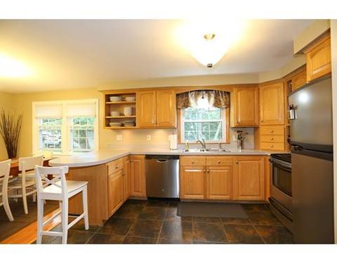 56 Summer Hl, Maynard, MA 01754 photo 8