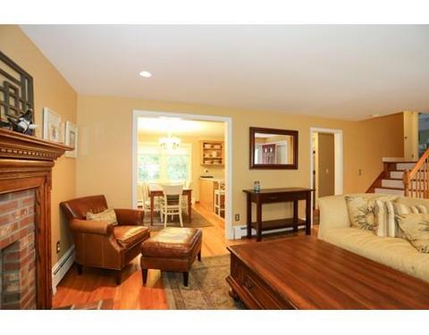56 Summer Hl, Maynard, MA 01754 photo 5