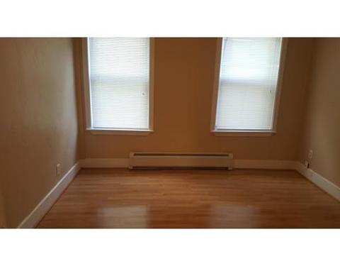 124 Pilgrim Ave, Worcester, MA 01604 photo 12