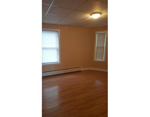 124 Pilgrim Ave, Worcester, MA 01604 photo 14
