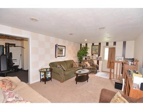 37 Peach Tree Dr, Sutton, MA 01590 photo 24