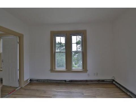 119 Cato St, Woonsocket, RI 02895 photo 7