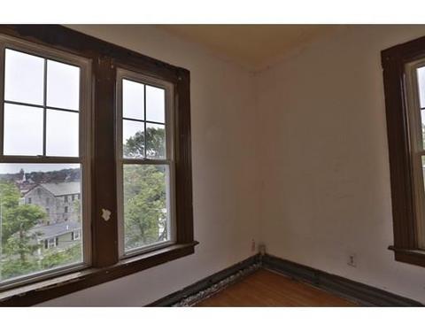 119 Cato St, Woonsocket, RI 02895 photo 14