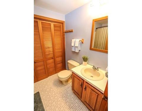 19 Redfield Cir, Derry, NH 03038 photo 11