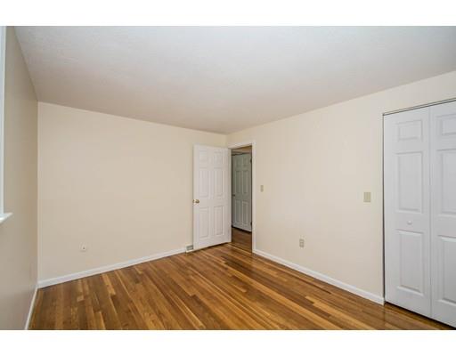 35 Westwind Rd, Lowell, MA 01852 photo 13