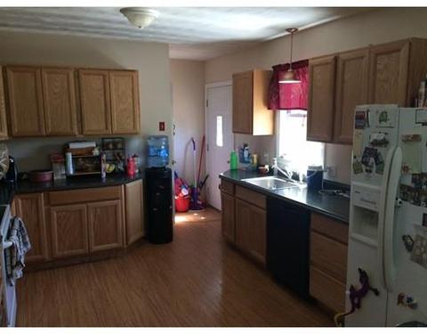 1 Pearl St, Upton, MA 01568 photo 3