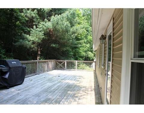 230 W Sutton Rd, Sutton, MA 01590 photo 4