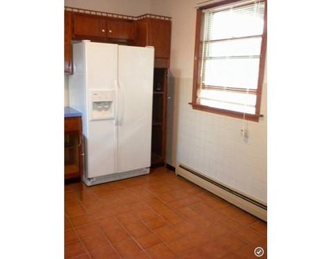 231 Healy St, Fall River, MA 02723 photo 5