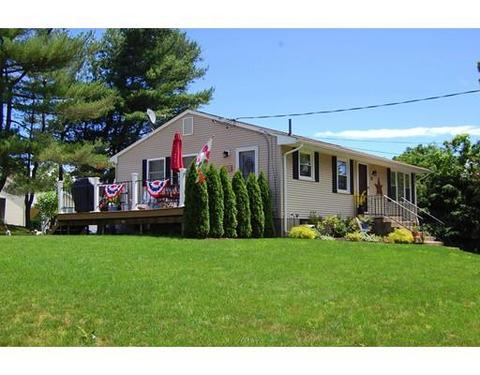 33 Loomis Ct, Chicopee, MA 01020 photo 7