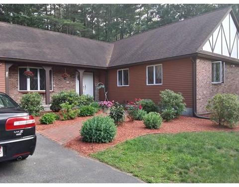 136 Overlook Dr E, Raynham, MA 02767 photo 7