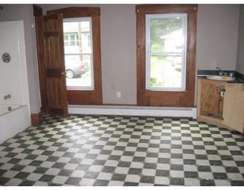 44 Kennebunk St, Athol, MA 01331 photo 4