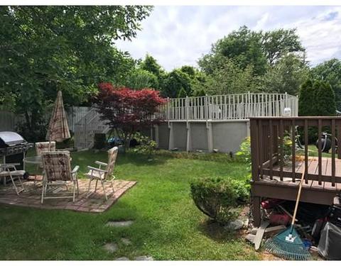 73 Apple Creek Ln, Fall River, MA 02720 photo 3