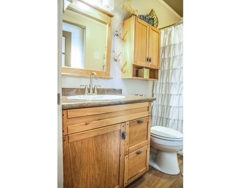 92 Ardmore St, Springfield, MA 01104 photo 8