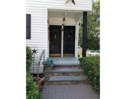 34 Harold St, Worcester, MA 01604 photo 2