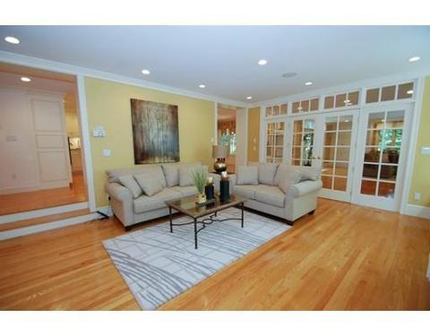 20 Northgate Rd, Wellesley, MA 02481 photo 8