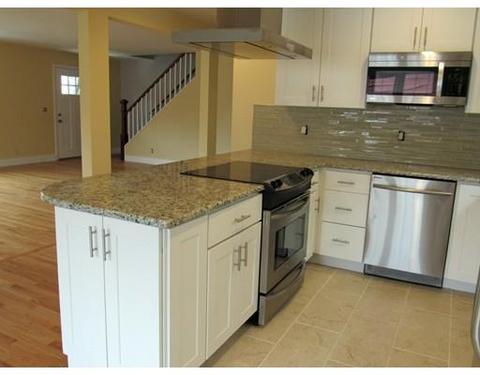 9 Wilton Rd, Easthampton, MA 01027 photo 5