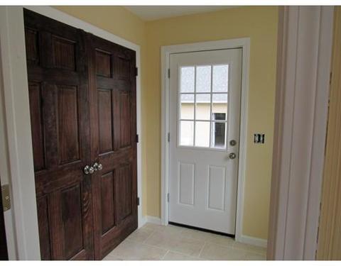 9 Wilton Rd, Easthampton, MA 01027 photo 8