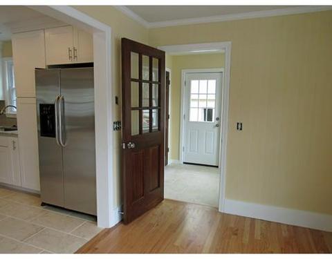 9 Wilton Rd, Easthampton, MA 01027 photo 7