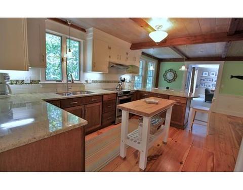 429 Braggs Ln, Barnstable, MA 02630 photo 12
